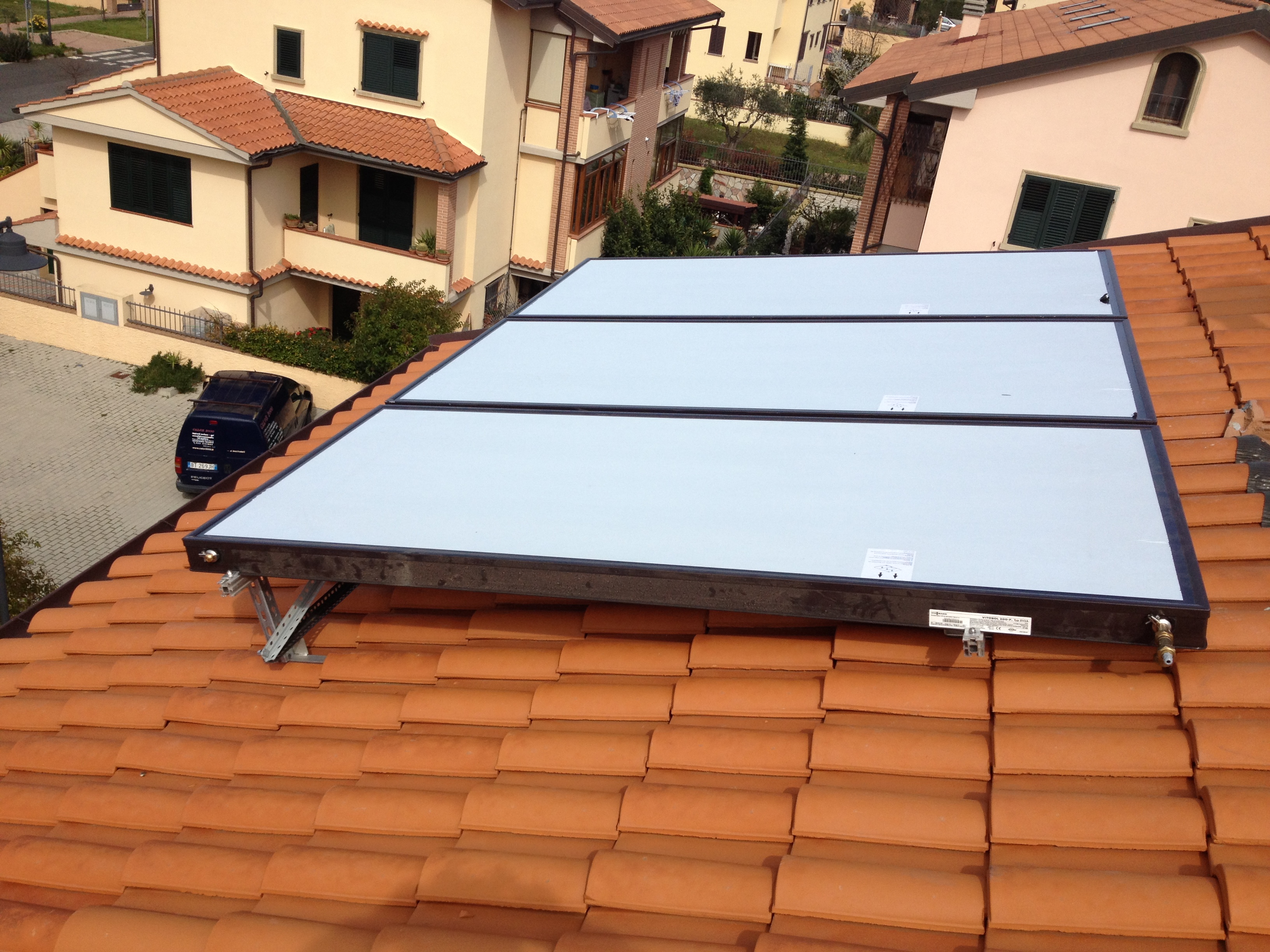impianto solare termico per casa ad alta efficienza energetica